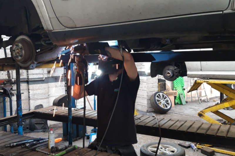car repairs mechanic aberporth cardigan